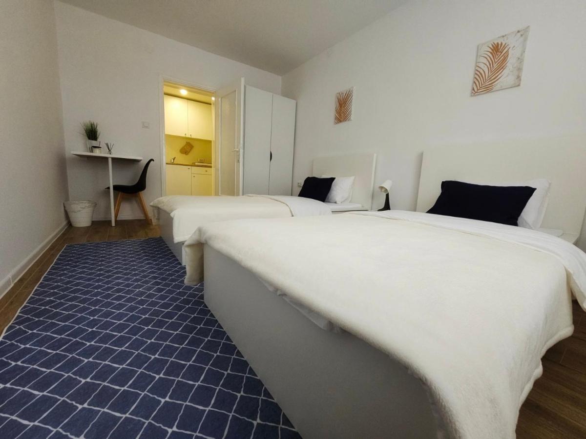 אוסילק Marija Apartman מראה חיצוני תמונה