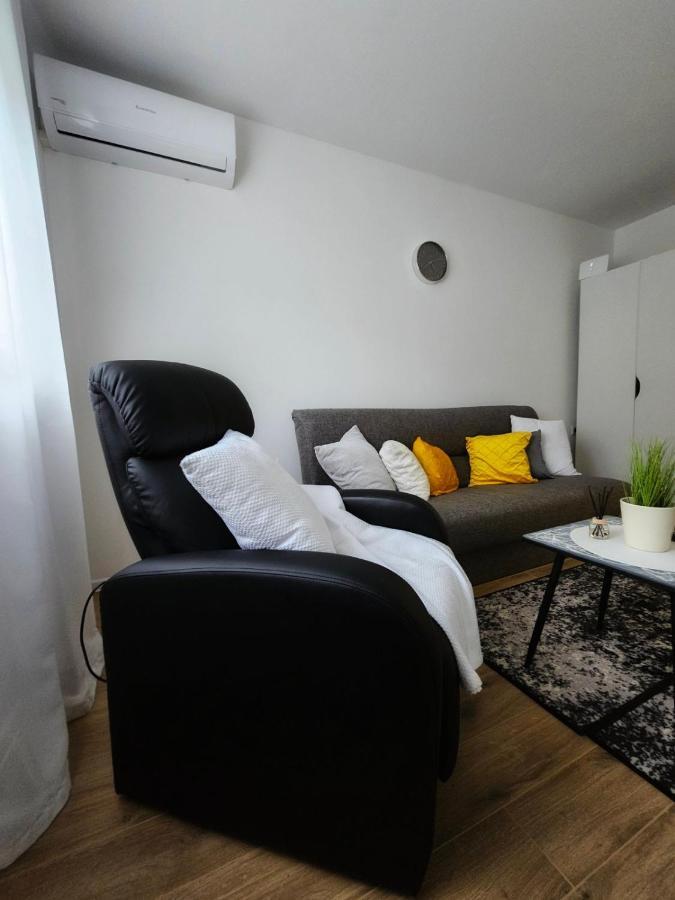 אוסילק Marija Apartman מראה חיצוני תמונה